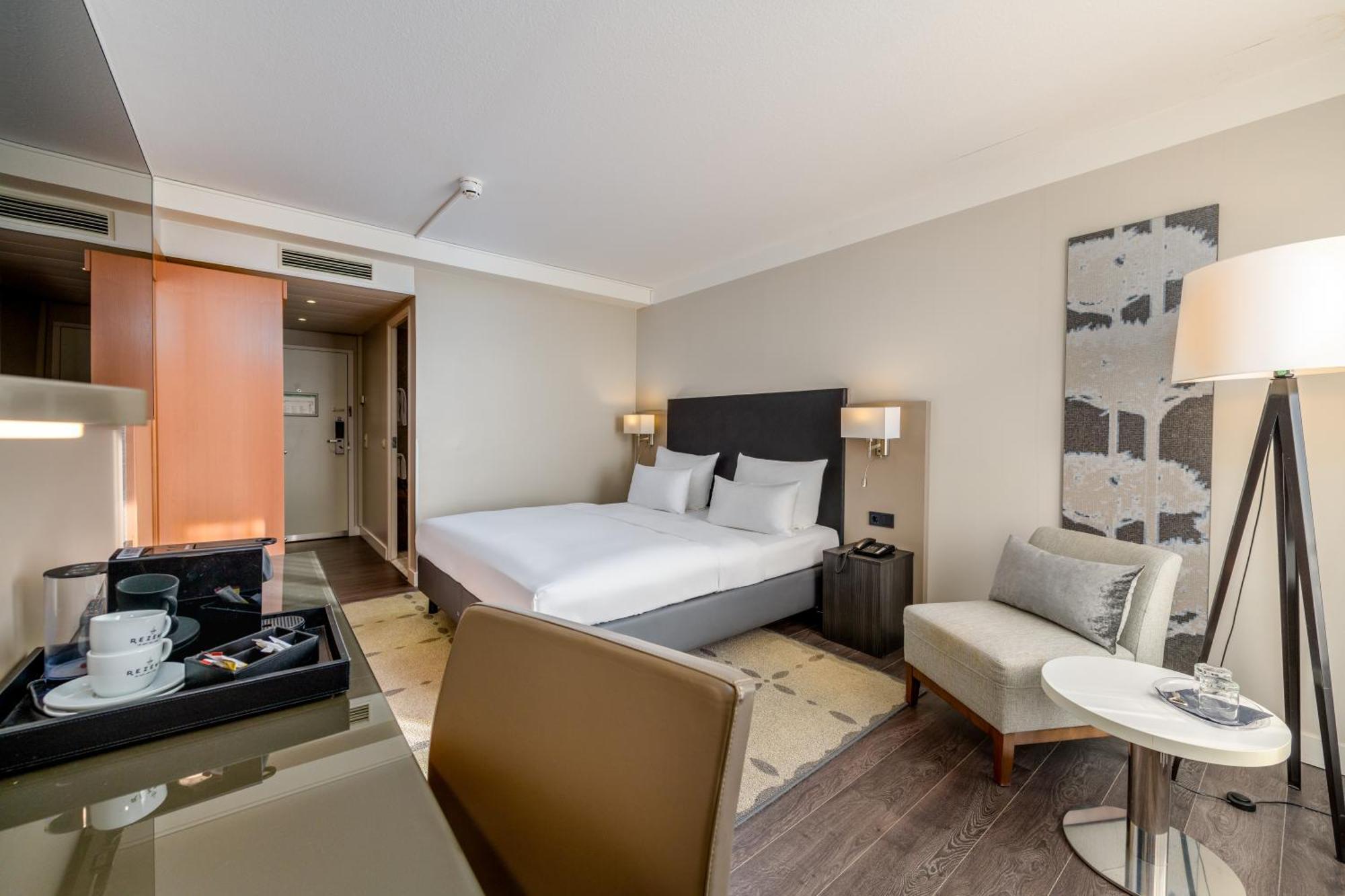 Superior Double Room,1651726416:JPEG